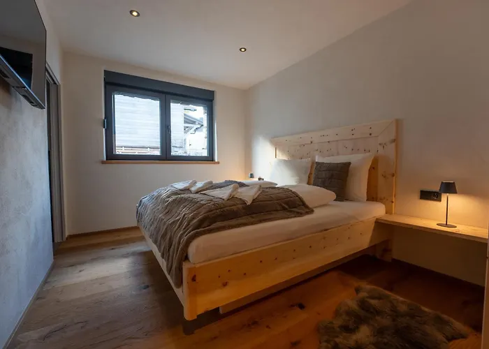 Дом отдыха Alprocks Alvaresort