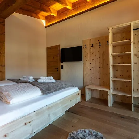 Tatil Evi Alprocks Alvaresort *