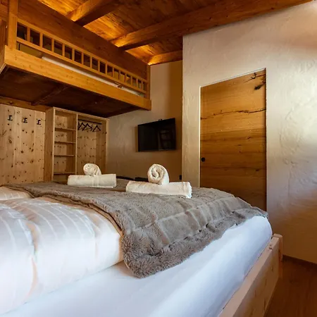 Tatil Evi Alprocks Alvaresort *